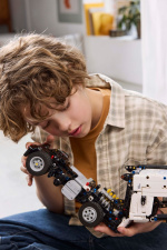 LEGO Technic 42175 - Volvo FMX truck and EC230 Electric excavator LEGO Technic 42175 - Volvo FMX truck and EC230 Electric excavator