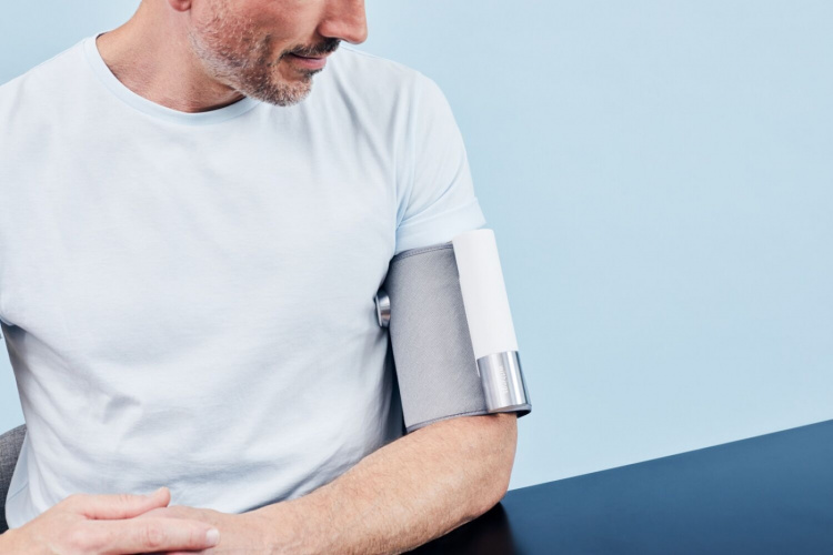 Withings BPM Core blood pressure monitor with ECG and digital stethoscope Withings BPM Core blood pressure monitor with ECG and digital stethoscope