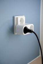 Airam SmartHome 2-piece splitter, IP20 Airam SmartHome 2-piece splitter, IP20