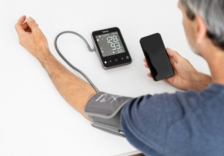 Beurer BM64 BT blood pressure monitor