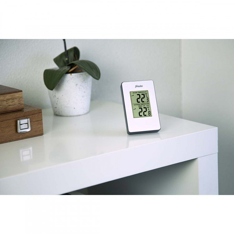Alecto Weather station with wireless sensor white