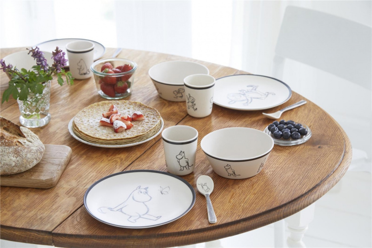 Barbo Toys Moomin 100% Melamine 5 pcs package (plate, bowl, tumbler, 2 spoons)