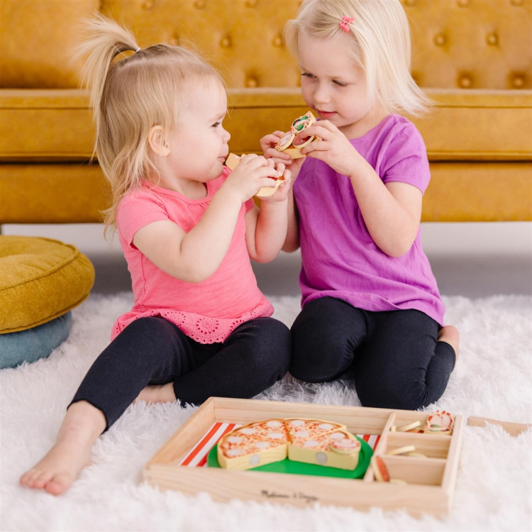 Melissa & Doug Food Play Wooden Pizza