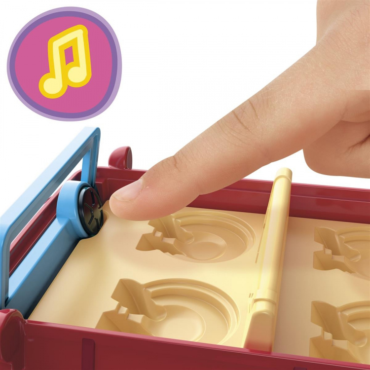 Hasbro Peppa Pig Peppa\'s Family Red Car