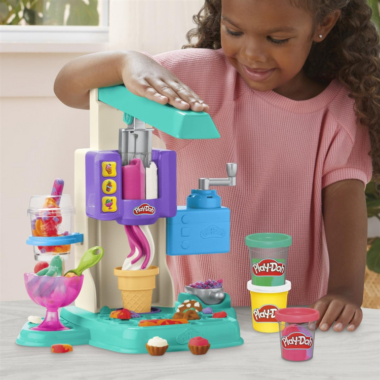 Play-Doh Kitchen Creations Playset Rainbow Swirl Ice Cream
