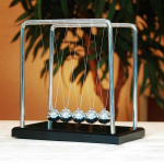 MikaMax Giant Newton\'s Cradle - Wood & Steel Version (01626)