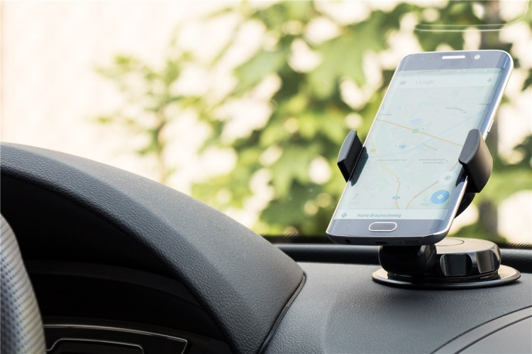 Goobay Smartphone bilfäste med sugkopp Slim För enkel och säker fastsättning i fordonet Goobay Smartphone bilfäste med sugkopp Slim För enkel och säker fastsättning i fordonet