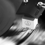 MIXX Vinyl Record Player System 5 Stereo Incl Speakers Black MIXX Vinyl Record Player System 5 Stereo Incl Speakers Black