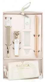 Bachca Paris Manicure Set 4 piece 1x Nail Clipper/1x Tweezer/1x Cuticle Remover/1x Nail File