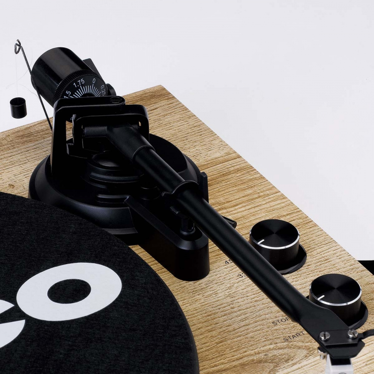 Lenco Record Player with Bluetooth® transmission Pine