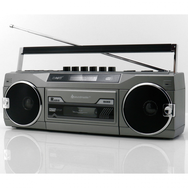 Soundmaster Retro kassettradio med Bluetooth Soundmaster Retro kassettradio med Bluetooth