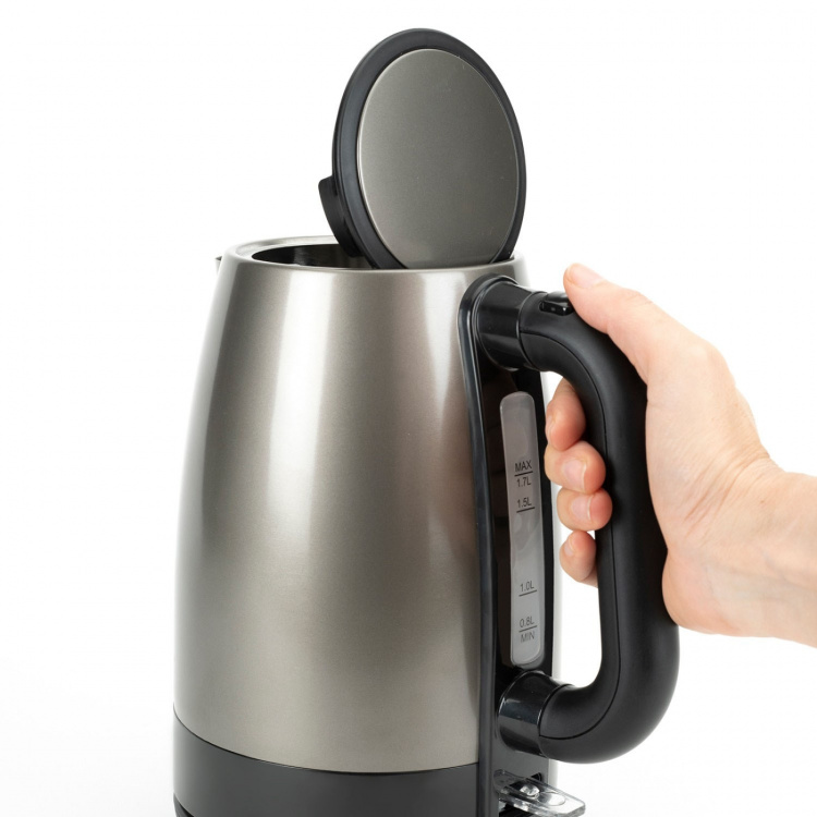 BLACK+DECKER Kettle 2200W 1.7L Brushed Stainless Steel BLACK+DECKER Kettle 2200W 1.7L Brushed Stainless Steel