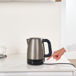 BLACK+DECKER Kettle 2200W 1.7L Brushed Stainless Steel BLACK+DECKER Kettle 2200W 1.7L Brushed Stainless Steel