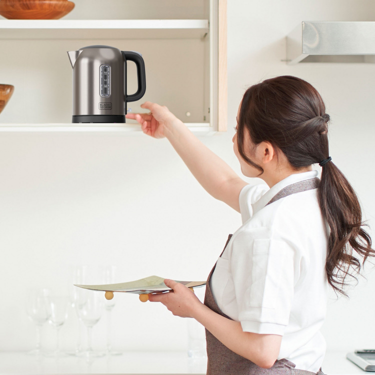 BLACK+DECKER Kettle 1L 2200W Brushed Steel