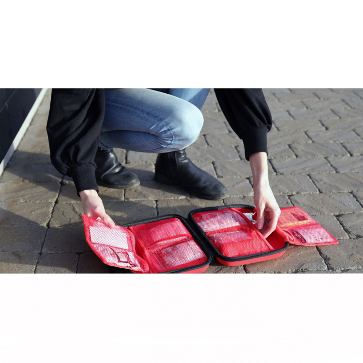 Nexa Första Hjälpen-väska Stor 64 delar Röd