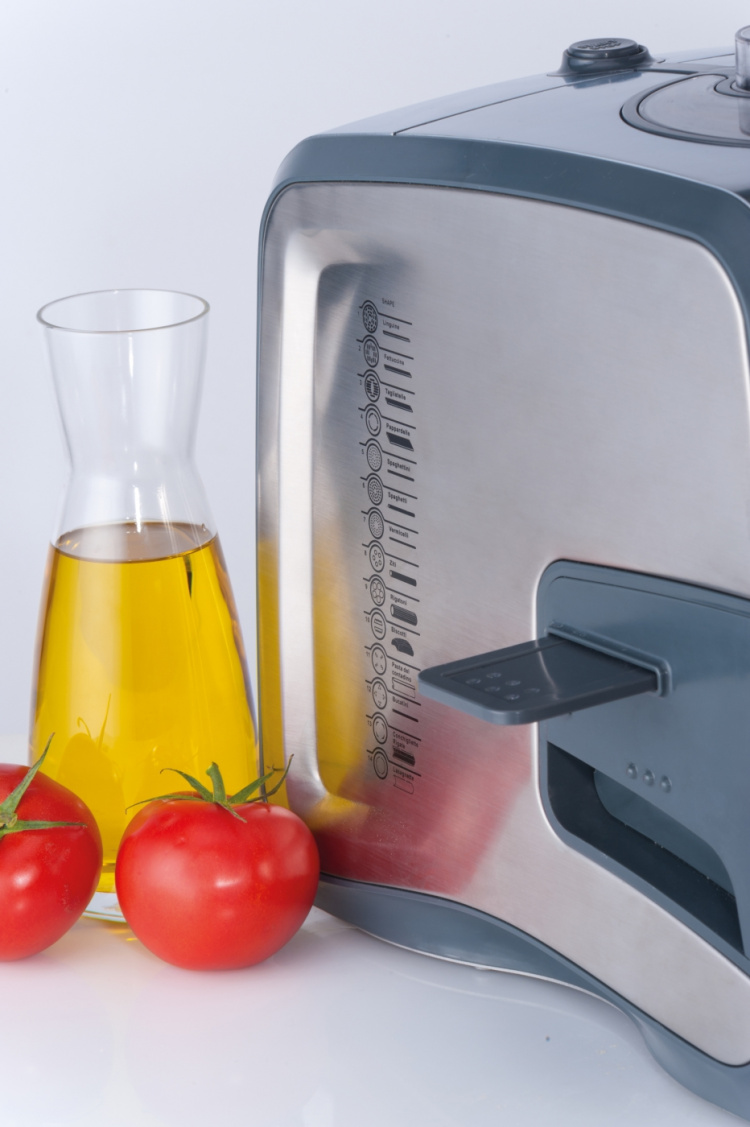 Trebs PastaGusto fully automatic pasta machine, 200 watts, including 14 accessories Trebs PastaGusto fully automatic pasta machine, 200 watts, including 14 accessories