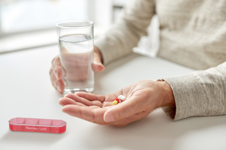 Fysic Weekly stackable pill organizer Fysic Weekly stackable pill organizer