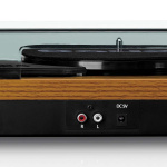 Lenco Record Player with built-in speakers - Wood Lenco Record Player with built-in speakers - Wood