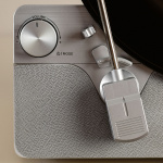 Lenco Fully automatic vertical record player with built-in speakers and Bluetooth Silver Lenco Fully automatic vertical record player with built-in speakers and Bluetooth Silver