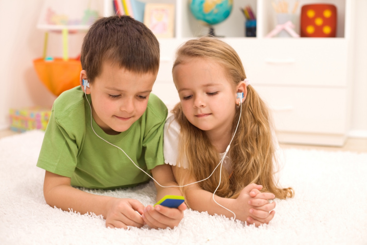 Lenco MP3/MP4 player with 8GB memory Blue