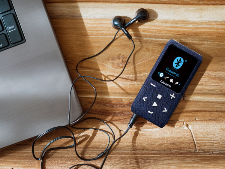 Lenco MP3/MP4 Player with Bluetooth® 8 GB Micro SD Card Blue Lenco MP3/MP4 Player with Bluetooth® 8 GB Micro SD Card Blue