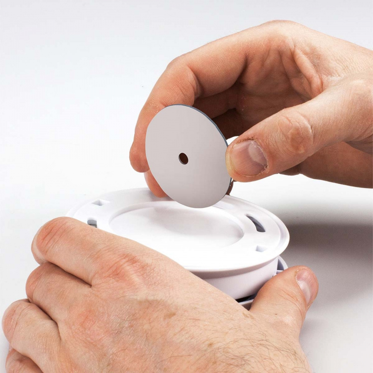 Alecto Magnetic mounting kit for smoke and carbon monoxide detector