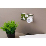 SKROSS Rese Adapter Europe to UK Jordad