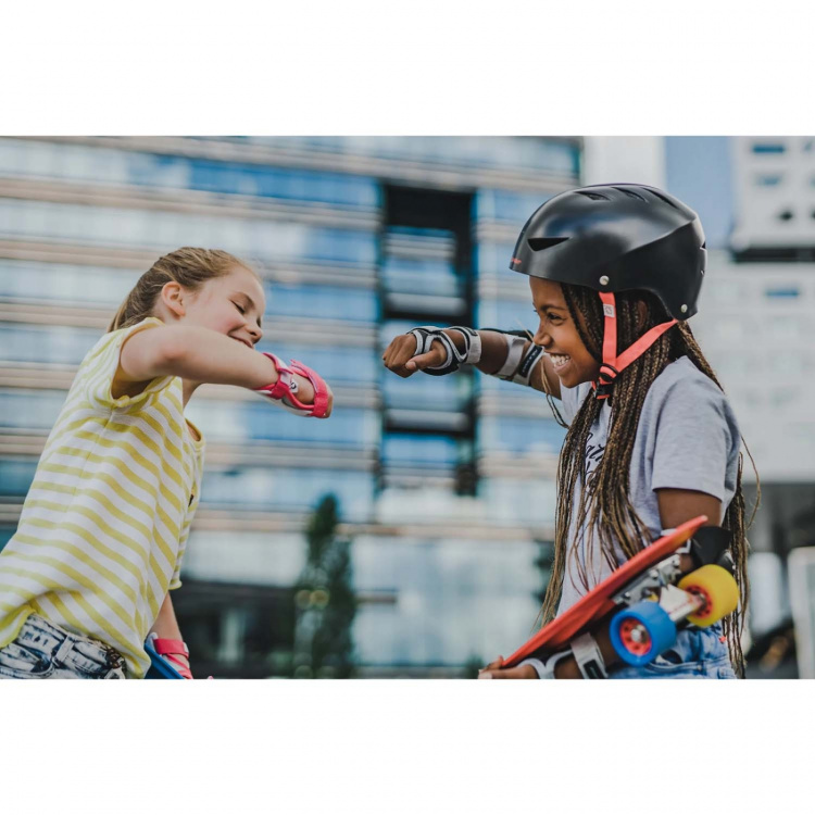 Nijdam Skatehjälm Medium