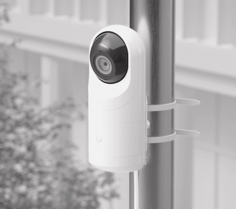 Ubiquiti UniFi G5 Flex surveillance camera for indoor and outdoor use