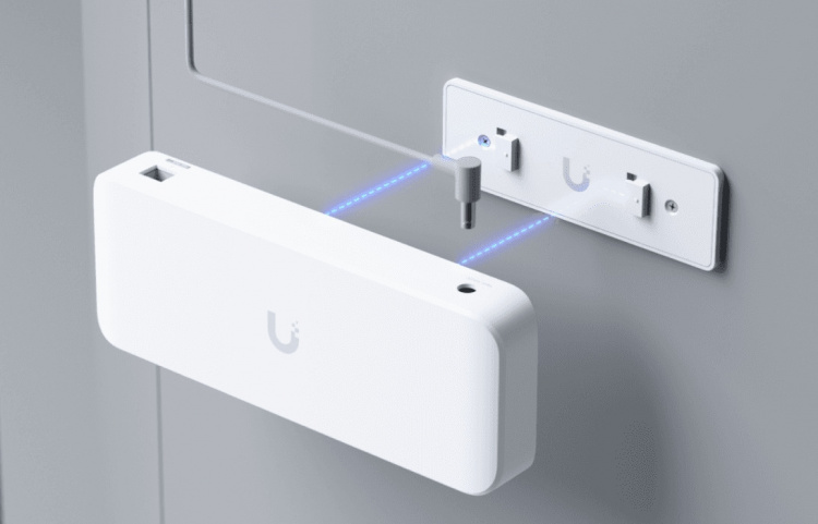 Ubiquiti UniFi USW-Ultra (42W) 8-Port PoE Switch without Power Supply