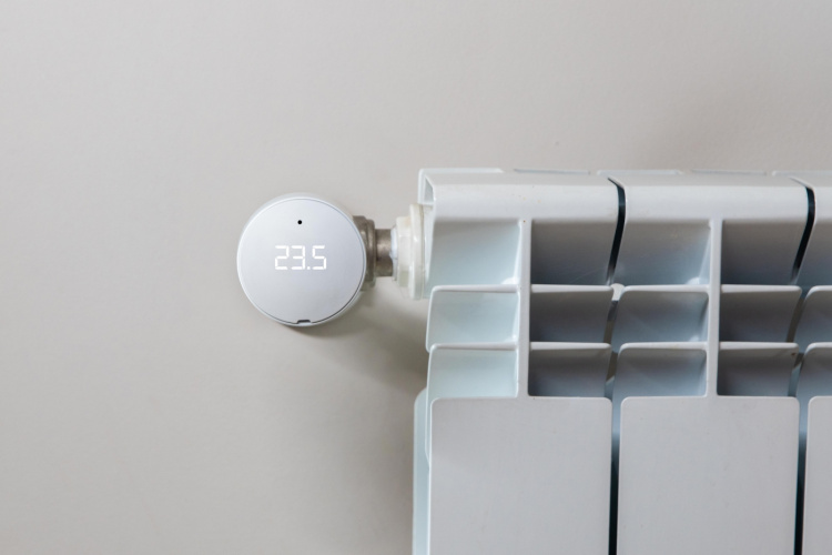 Shelly BLU TRV + BLU Gateway Gen3 Smart Thermostat, 3-pack